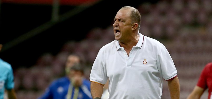 Galatasaray'da Fatih Terim neşteri vurdu! Feghouli ve Belhanda...