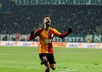 Emre Akbaba rekor kırdı