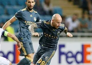 Fenerbahçe, Feyenoord'u ağırlıyor
