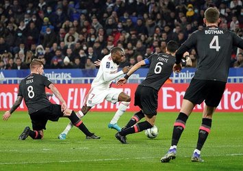 Lille deplasmanda Lyon'u devirdi!