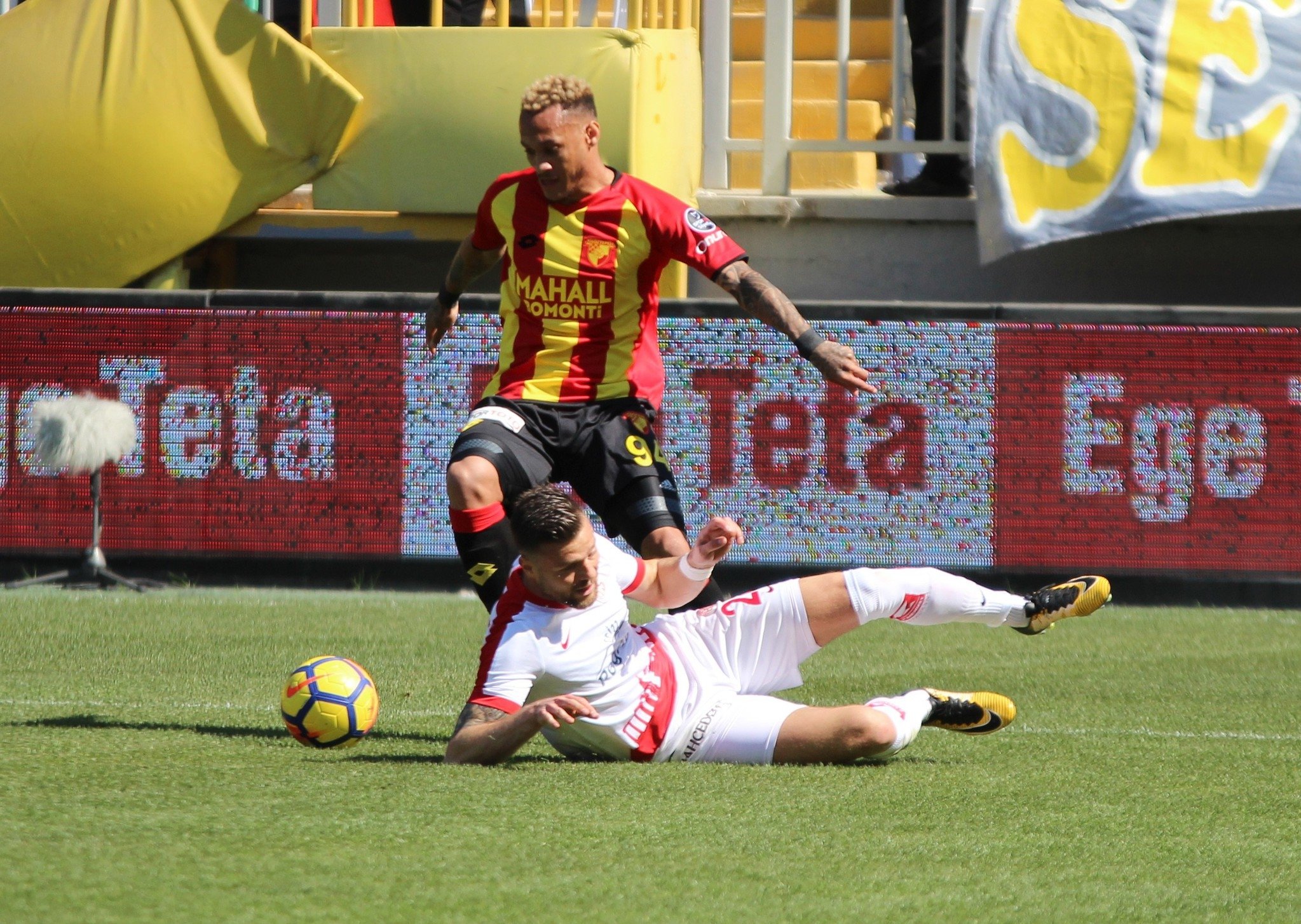 Göztepe - Antalyaspor maçından kareler!