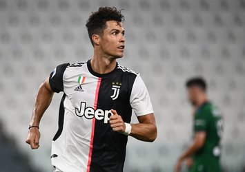 Juventus pes etmedi!