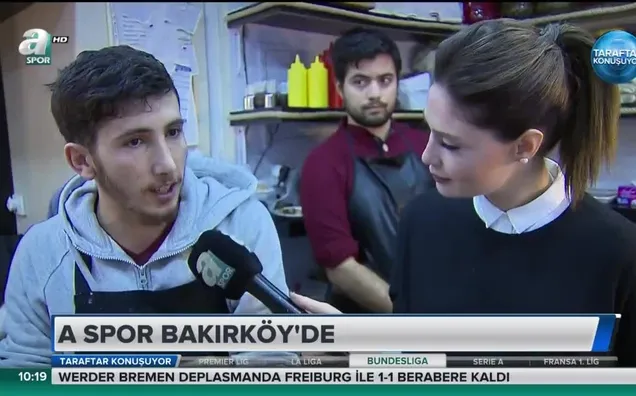 Mikrofon taraftarda!