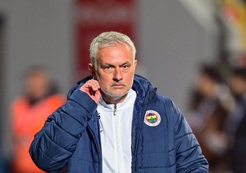 F.Bahçe'de stoper operasyonu! 5 yıldız listede
