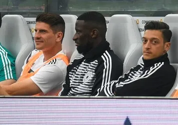 Gomez'den İlkay Gündoğan'a destek