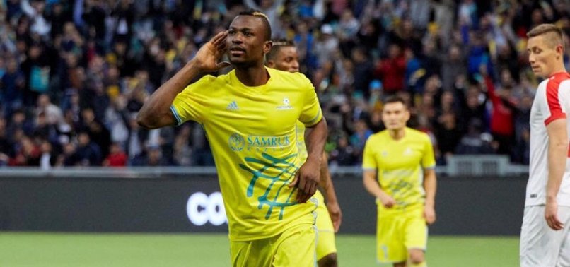 Demba Ba Nin Yanina Patrick Twumasi Geliyor Aspor