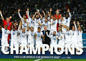Real Madrid şampiyonluğa uzandı