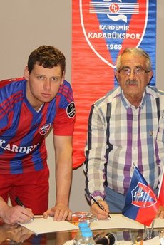 Rybka ve Seleznyov resmen Karabükspor'da