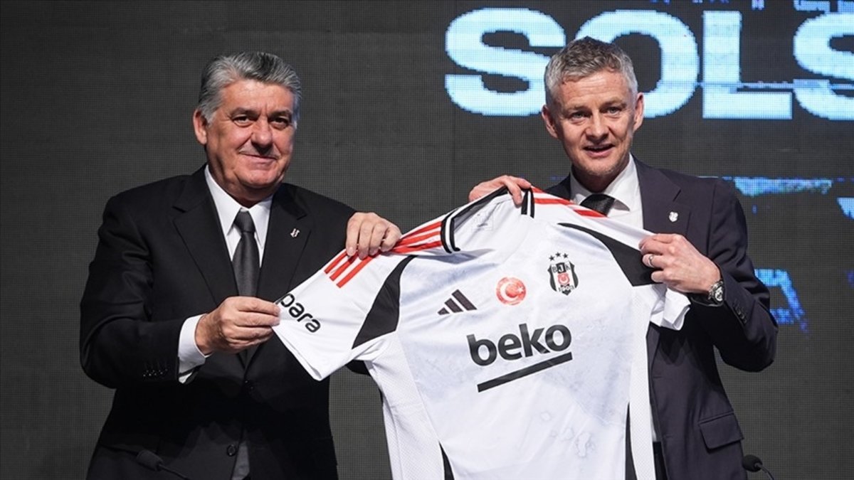 Serdal Adalı'dan Solskjaer açıklaması: Alınacak skorlar elbette değerlendirilecektir Serdal Adalı'dan Solskjaer açıklaması: Alınacak skorlar elbette değerlendirilecektir