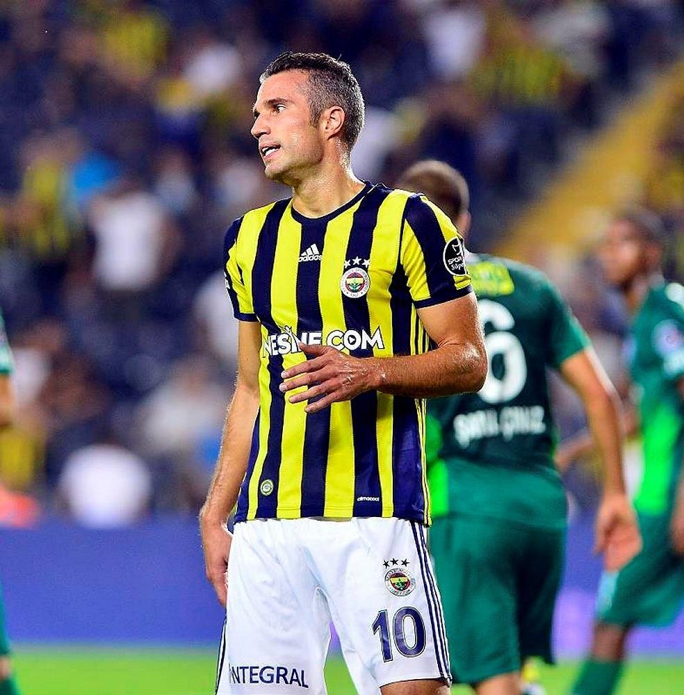 Advocaat 4 yıldızın üstünü çizdi