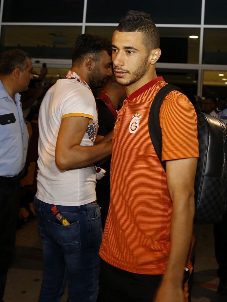 Galatasaray’a Antalya’da coşkulu karşılama