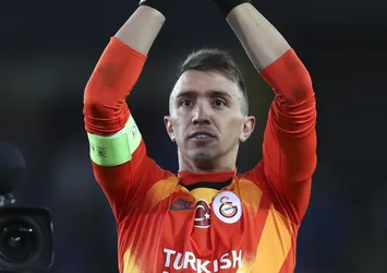Galatasaray'da bir ilk! Muslera...