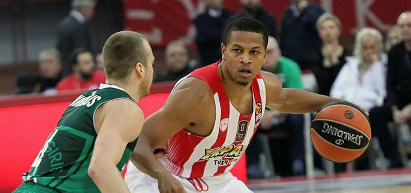 Dominic Waters kadro dışı bırakıldı!