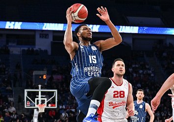 Son yarı finalist A. Efes!