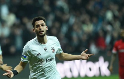 Beşiktaş’ta Tayyip Talha’ya izin