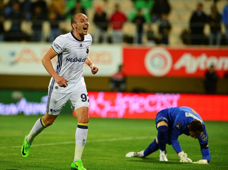 Fenerbahçe’de gidecek isimler belli oluyor