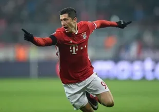 Münih, Lewandowski'nin sözleşmesini uzattı