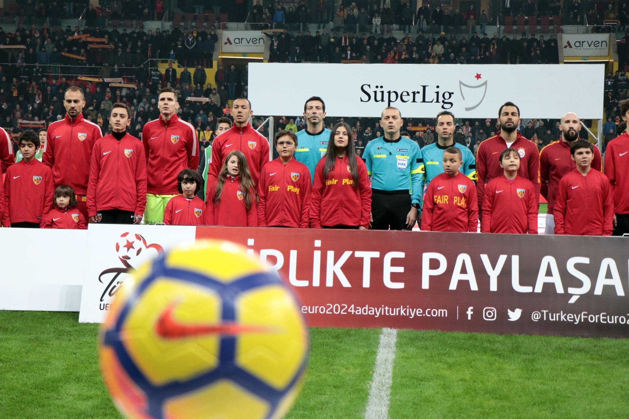 Kebapçı Selahattin maskesine müdahale!