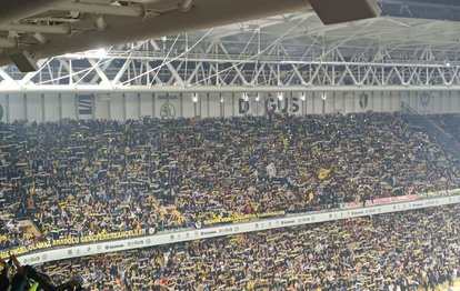 Fenerbahçe taraftarı Beşiktaş derbisinde stadı doldurdu