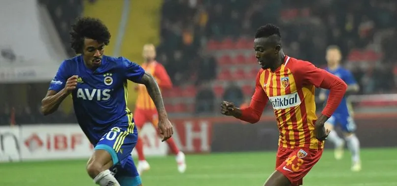 Mensah için 4 futbolcu