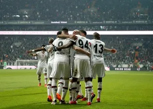 Haydi Kartalım! Şanın yürüsün...