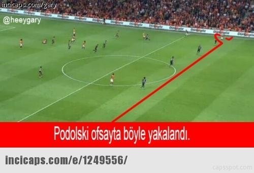 Galatasaray - Fenerbahçe maçının unutulmaz capsleri