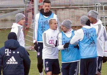 Bayern Münih idmanında ortalık karıştı!