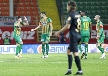 Alanya geriden gelip kazandı!
