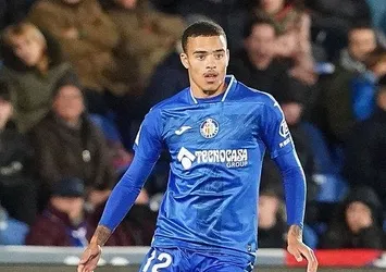 Getafe 10 kişiyle kazandı!