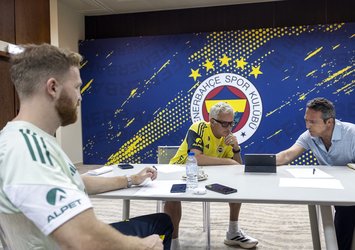F.Bahçe'de transfer zirvesi gerçekleşti