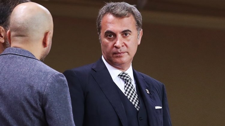 Beşiktaş’ta bir dönem kapanıyor! Tarihi kararlar peş peşe...