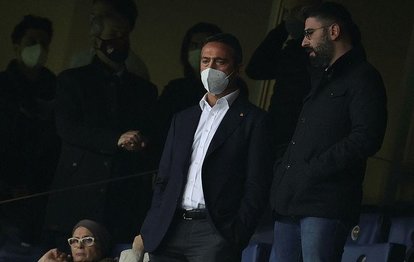 Fenerbahçe tribünlerinden yönetime tepki! Yeni Malatyaspor maçında...