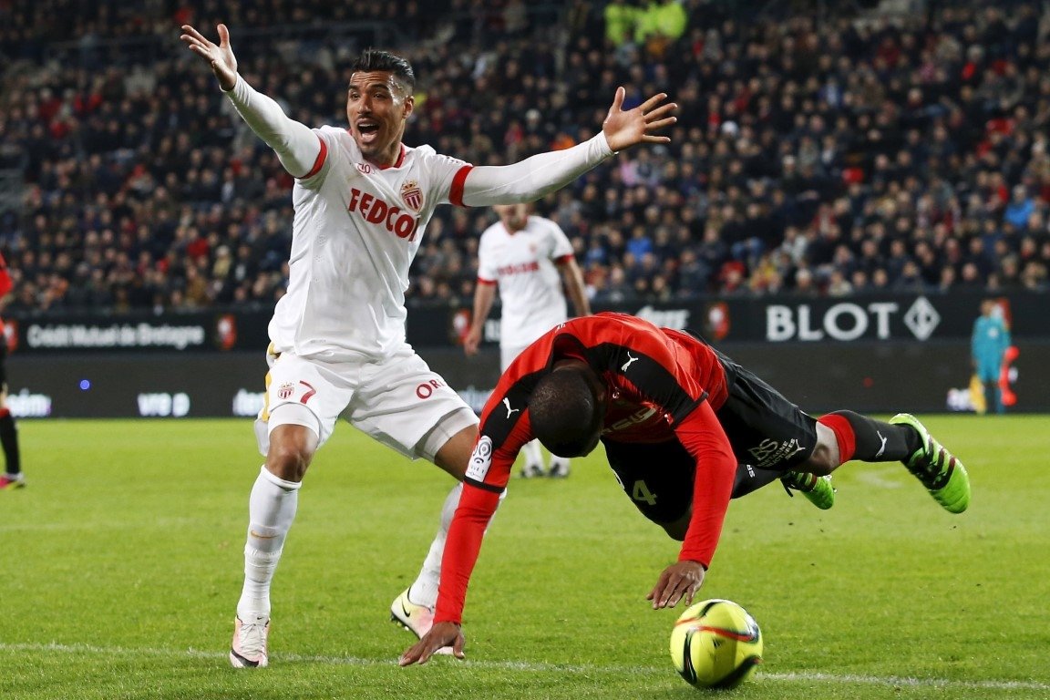 Nabil Dirar’da sorun yok!