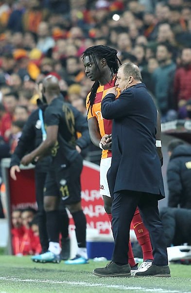 Fatih Terim’den Gomis’e ’son uyarı’