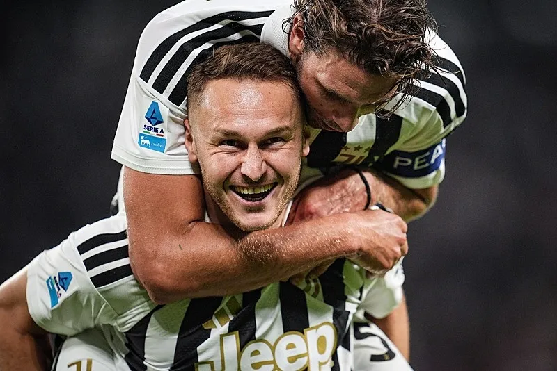 Yıldız orta saha Beşiktaş'a "Evet" dedi! Beşiktaş'ın Teun Koppmeiners için teklifi... - 1