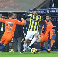 Medipol Başakşehir-Fenerbahçe karşılaşmasından kareler
