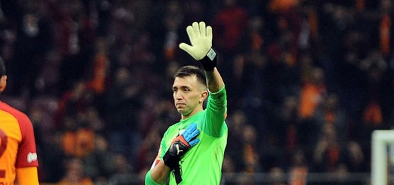 Galatasaray’da Fenerbahçe derbilerinin en deneyimlisi Muslera