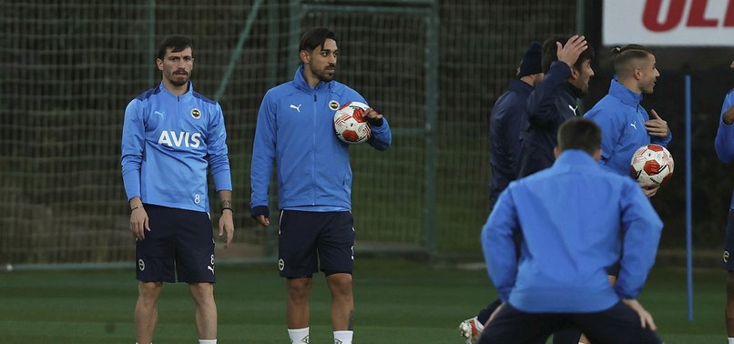 Fenerbahçe Royal Antwerp maçına hazır! Mert Hakan Yandaş...
