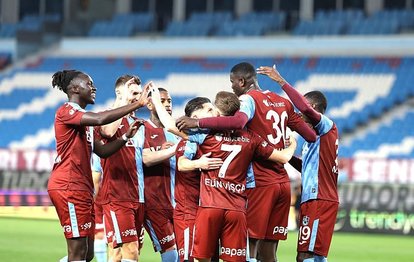 Trabzonspor 3 - 0 İstanbulspor MAÇ SONUCU - ÖZET