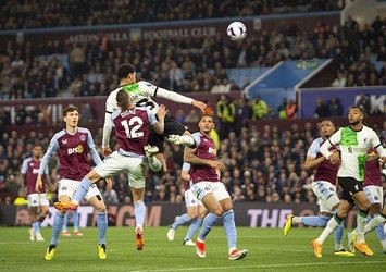 A. Villa son dakikalarda Liverpool'dan puanı kaptı!