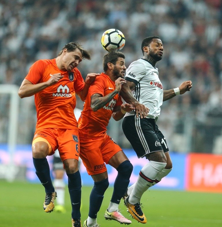Jeremain Lens: Severek oynayacağım