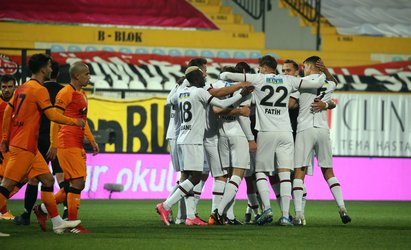 Cimbom 90+11'de yıkıldı yenilmezlik serisi son buldu