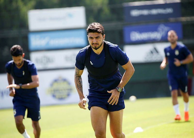 Fenerbahçe’de Ozan Tufan şoku!