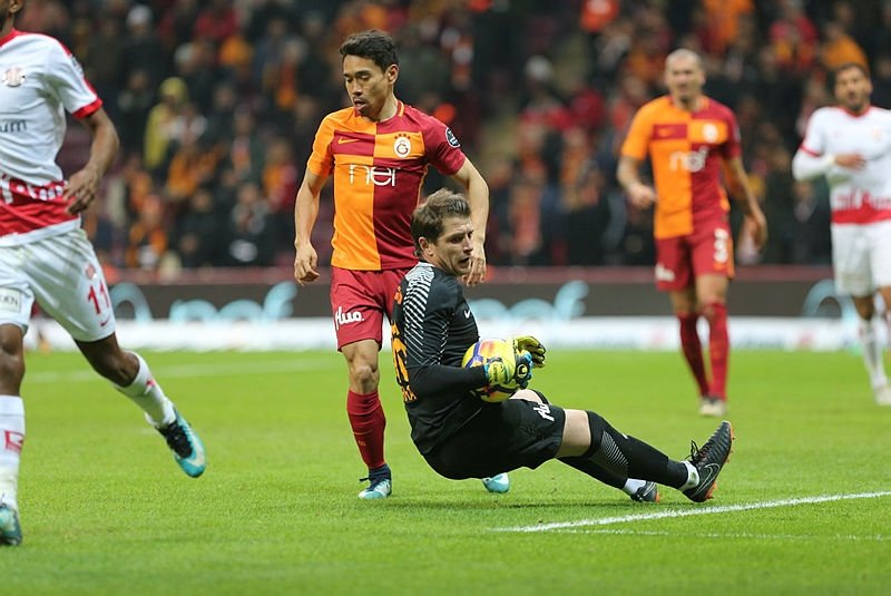 Galatasaray’da sezon sonu 10 yolcu