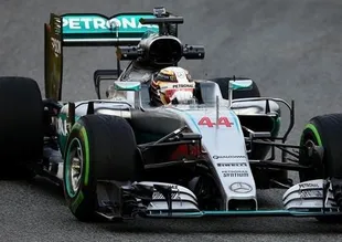 Mercedes'ten 22.3 milyon sterlinlik zarar