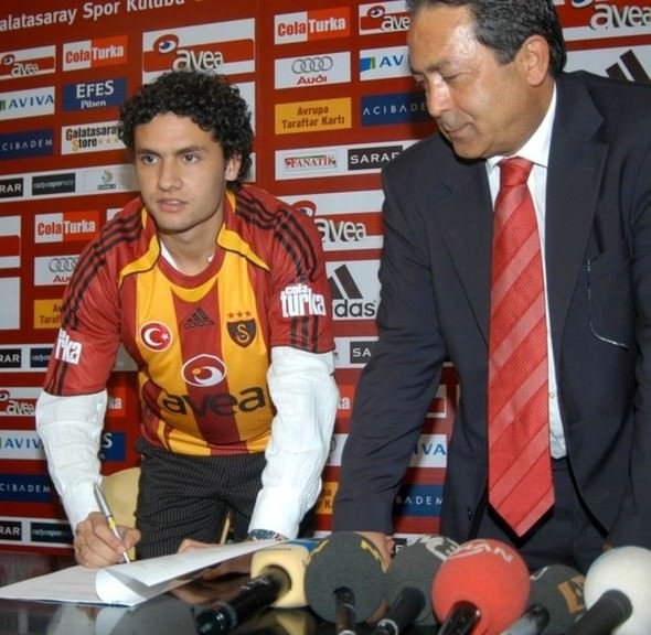 3 büyüklerde forma giyen isimler şimdi nerede?