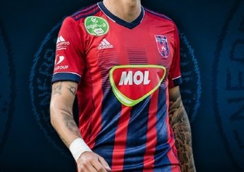 F.Bahçe'den sağ beke sürpriz aday! Szalai'nin vatandaşı...