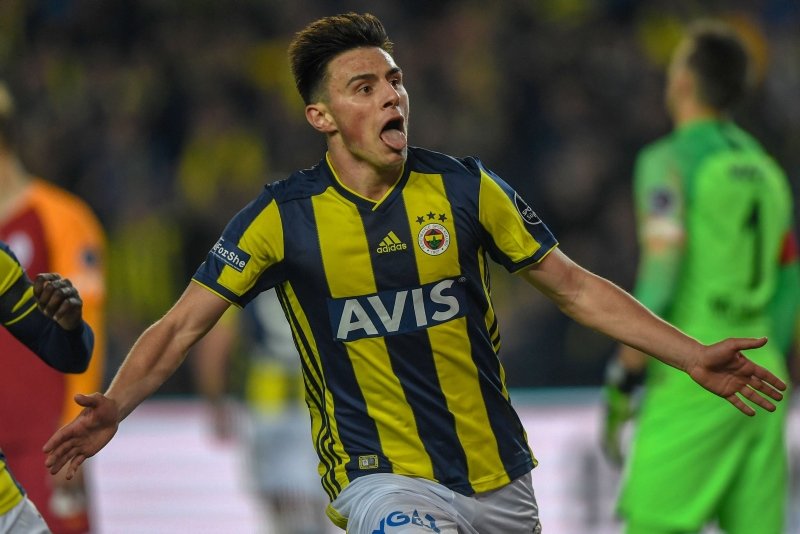 Elif Elmas Napoli yolunda! İşte bonservis bedeli...