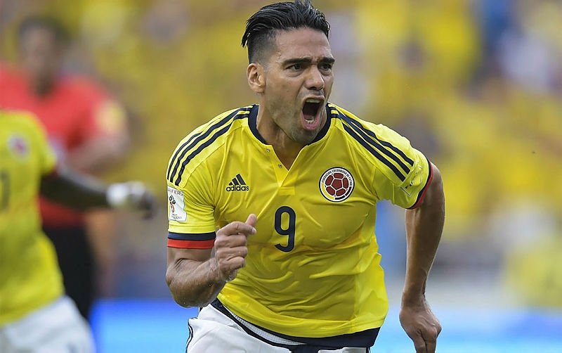 Radamel Falcao gemileri yaktı