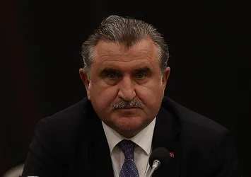 Bakan Bak'tan F.Bahçe Opet'e tebrik mesajı!
